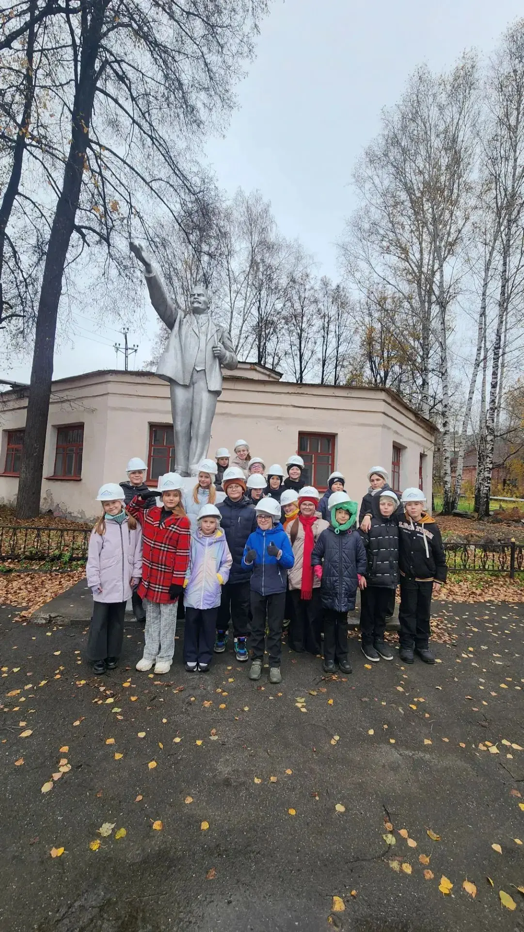 На днях ученики 5 «А» класса совершили увлекательное путешествие в прошлое нашего края,...