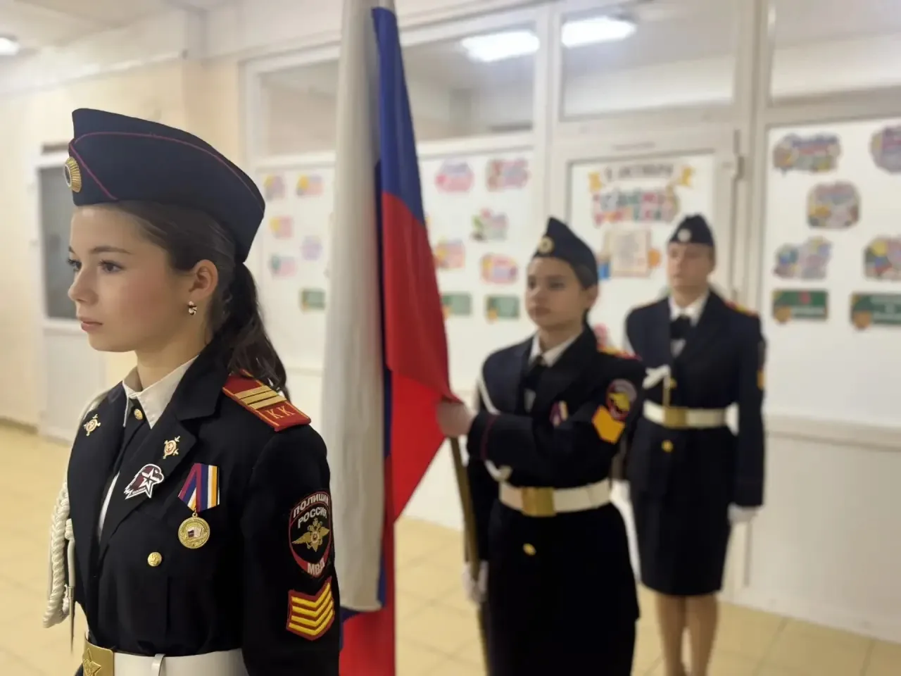 12 октября 2026 года учебная неделя в МБОУ "СОШ “Никольский ЦО №2" традиционно началась...