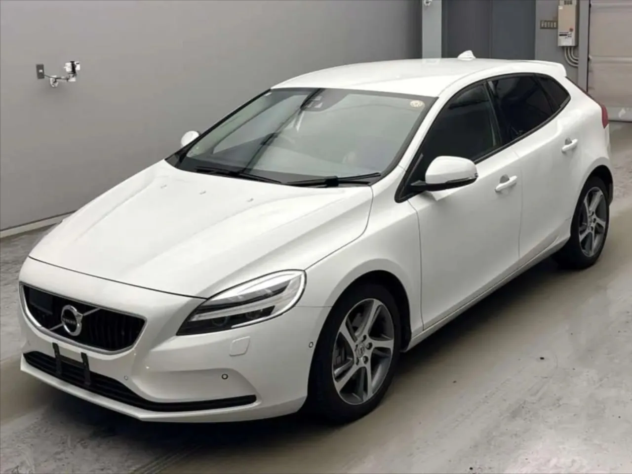 Volvo V40