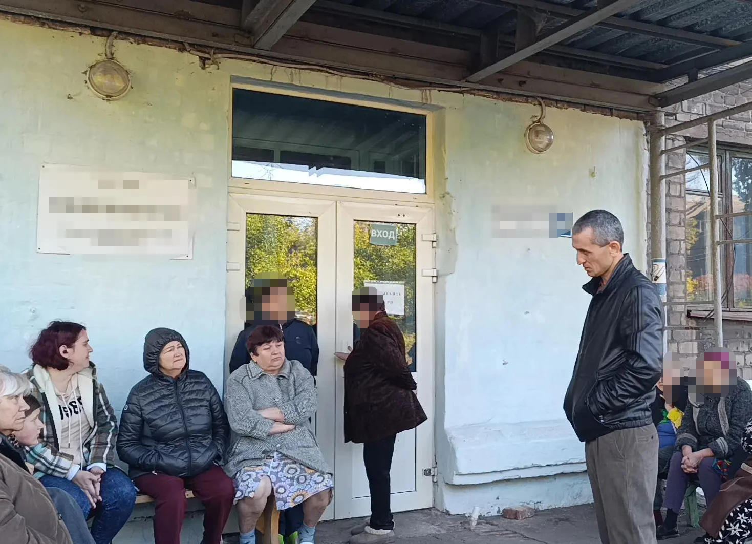 Сегодня в общежитии города Енакиево первый заместитель Главы Администрации Краснолиманс...