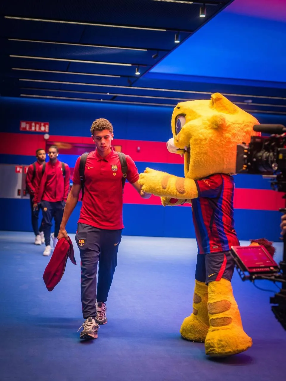 Изображение 5 к публикации «ФК БАРСЕЛОНА | FC BARCELONA»