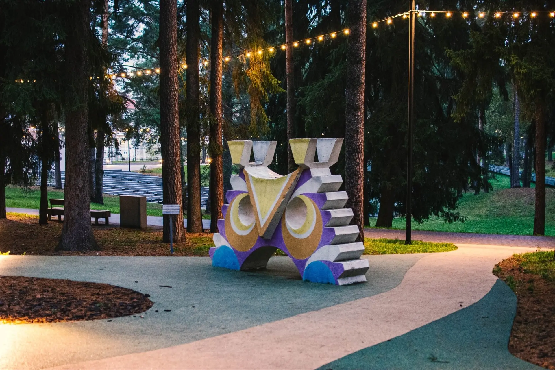 В Жуковском парке