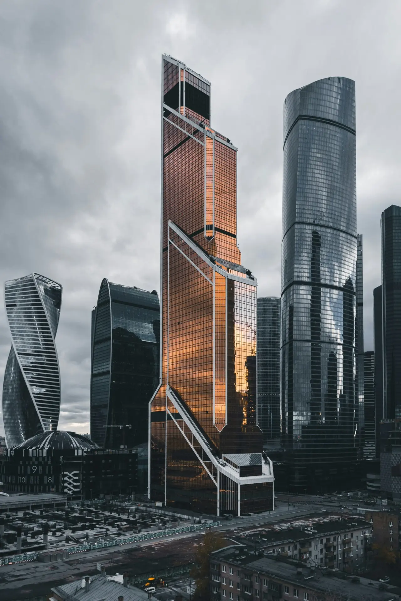 12 банков — около 80% активов сектора