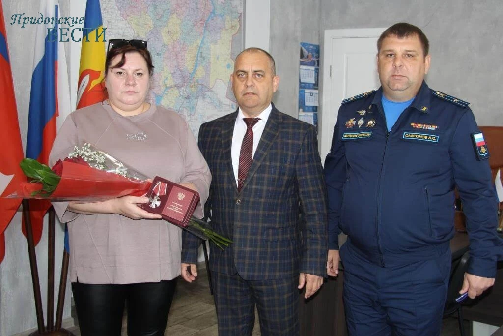 Ордена Мужества передали родным погибших земляков