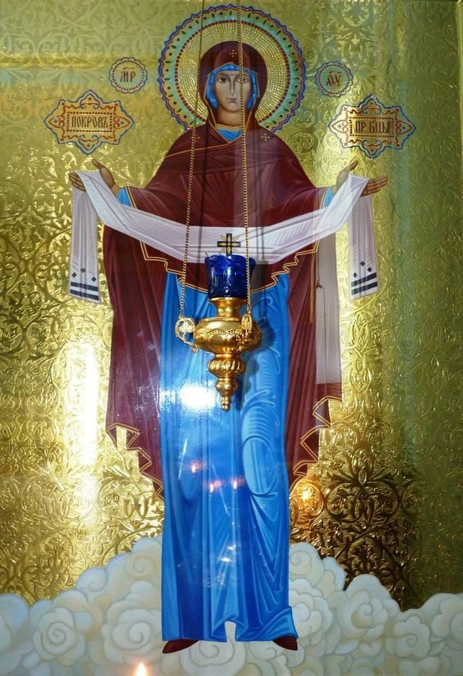 Сколько бы ни было грехов и падений, сколь ни страшна была бы тьма жизни — этот сияющий...