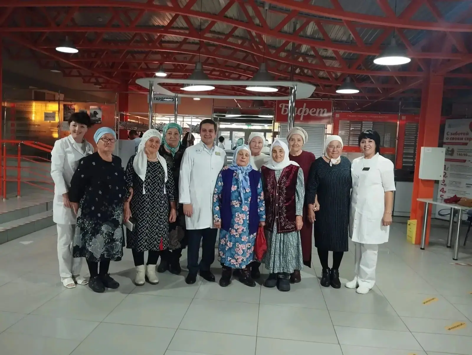 🫶В Муслюмовской центральной районной больнице состоялась встреча с ветеранами здравоох...