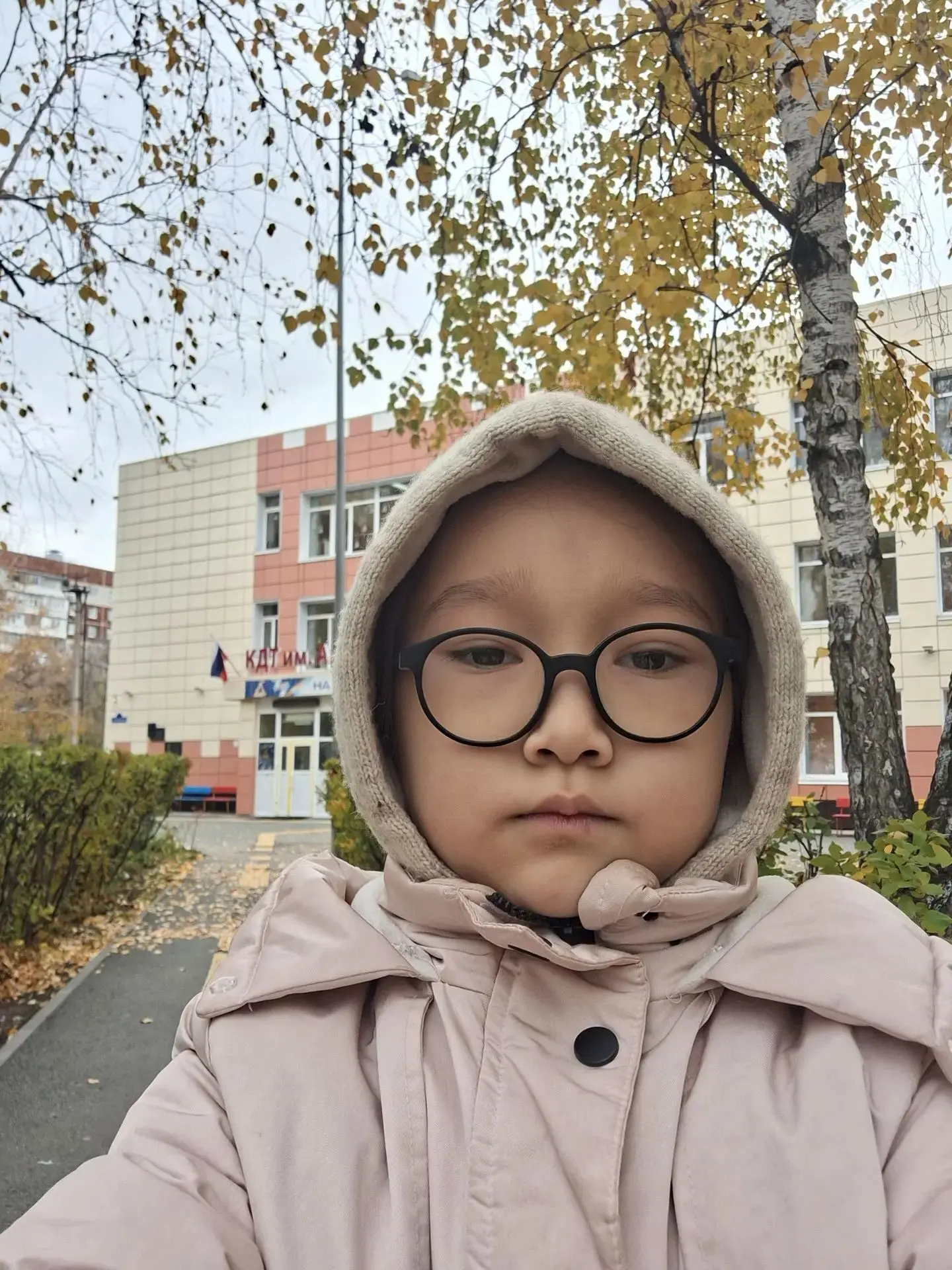 Фотоотчёт Алиюшки ,когда получила телефон 🤣