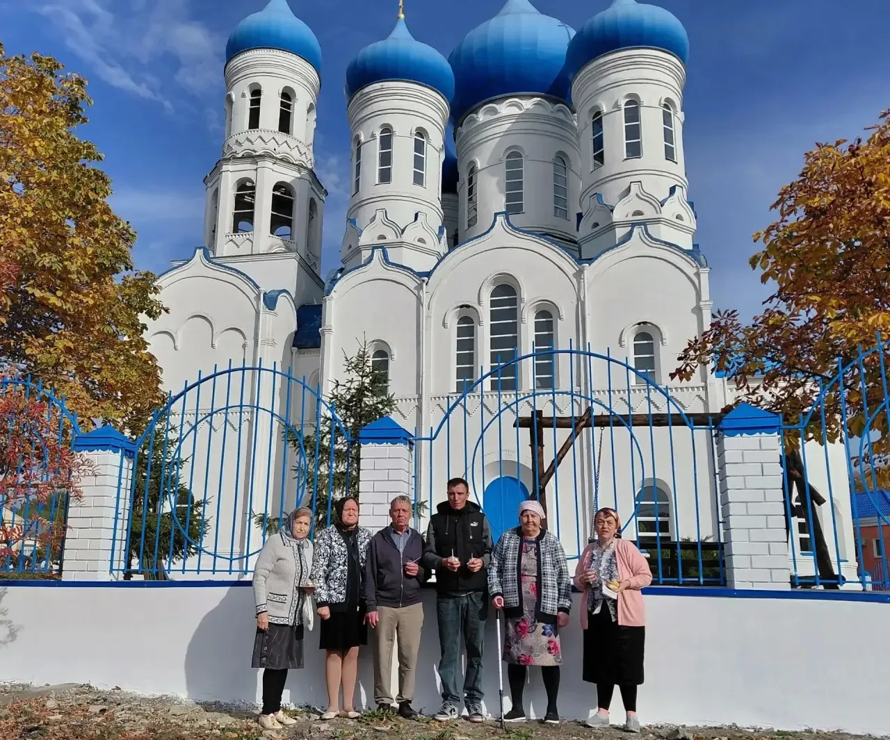 В Хватовском доме-интернате отметили праздник Покрова Пресвятой Богородицы.