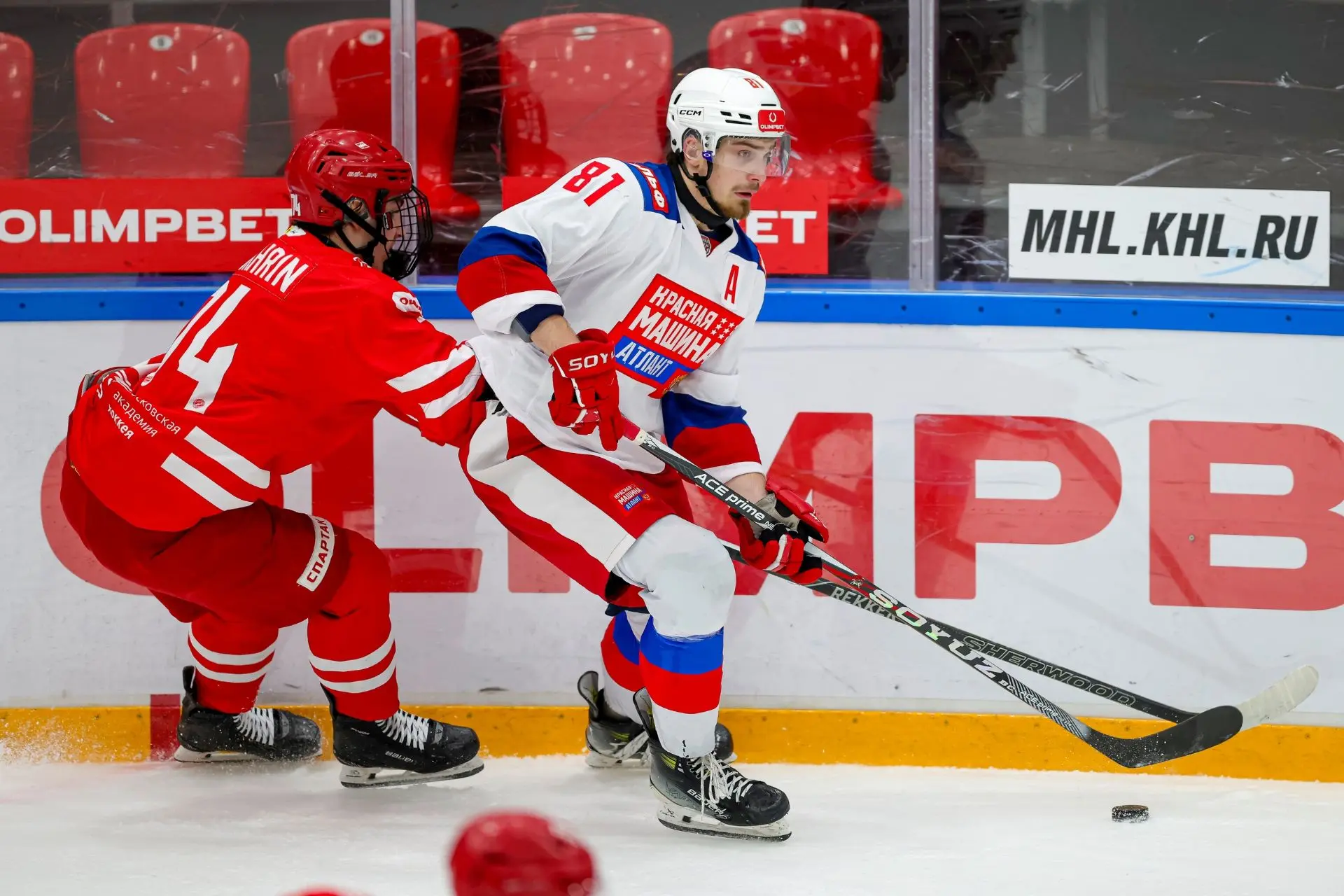 🏒 Мытищинские молодежные команды продолжают хоккейный сезон