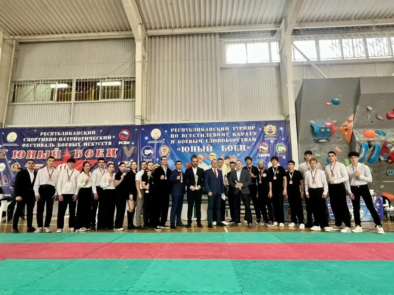 🥋 Более 300 юных спортсменов вышли на площадку фестиваля «Юный боец X» в Уфе