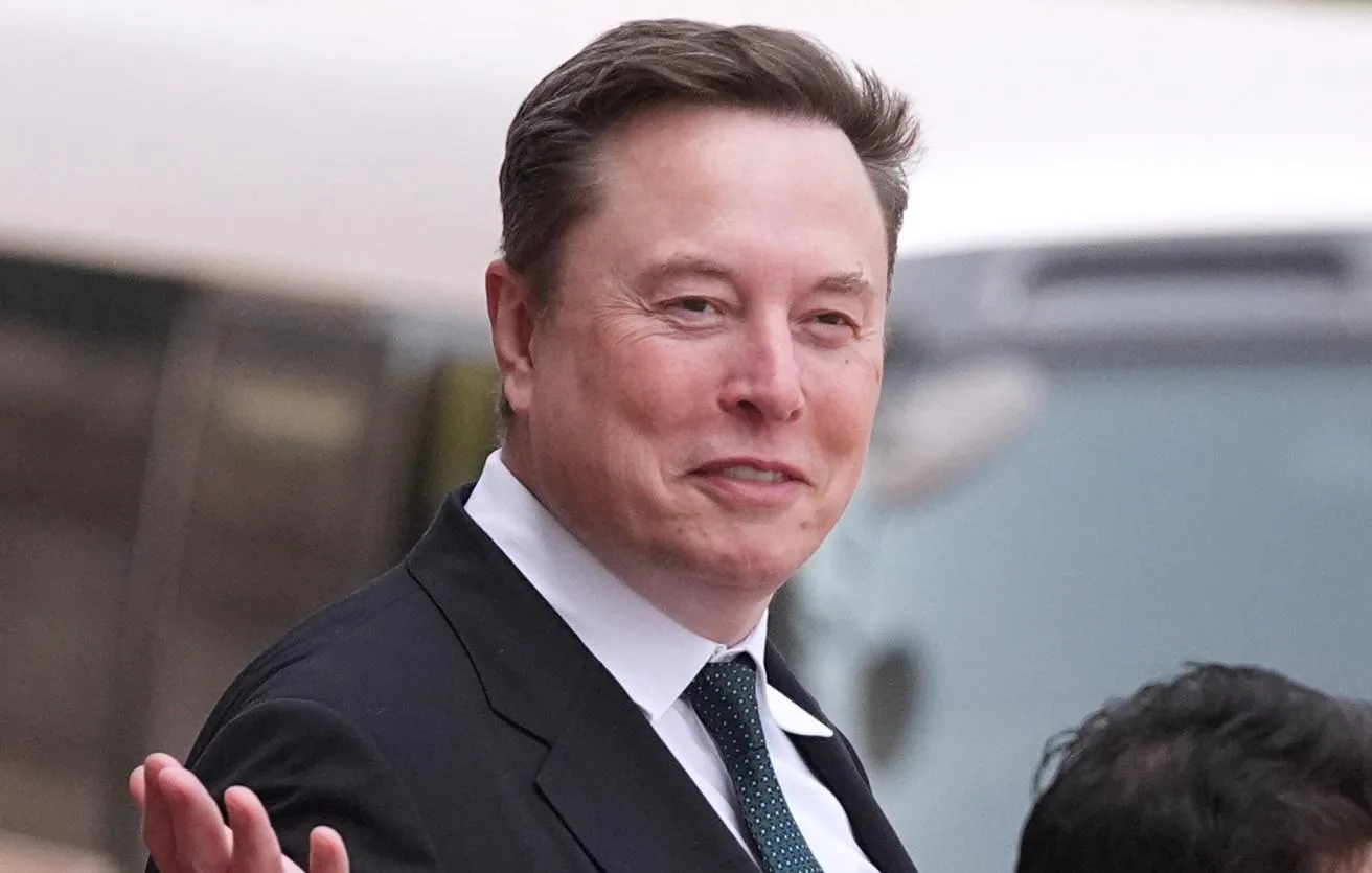 Американский предприниматель и основатель SpaceX Илон Маск заявил, что президенту Украи...