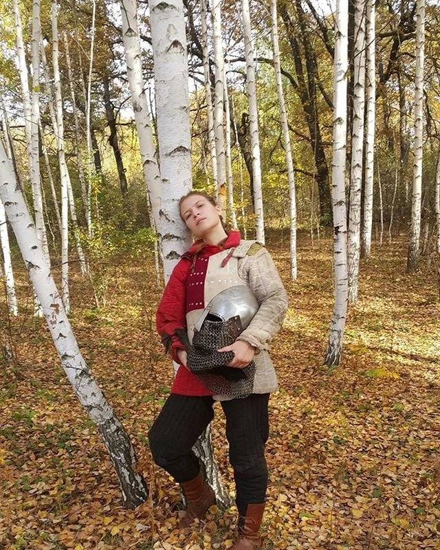 Опавшие листья напоминают нам о том, что всё проходит, но красота мгновения вечна