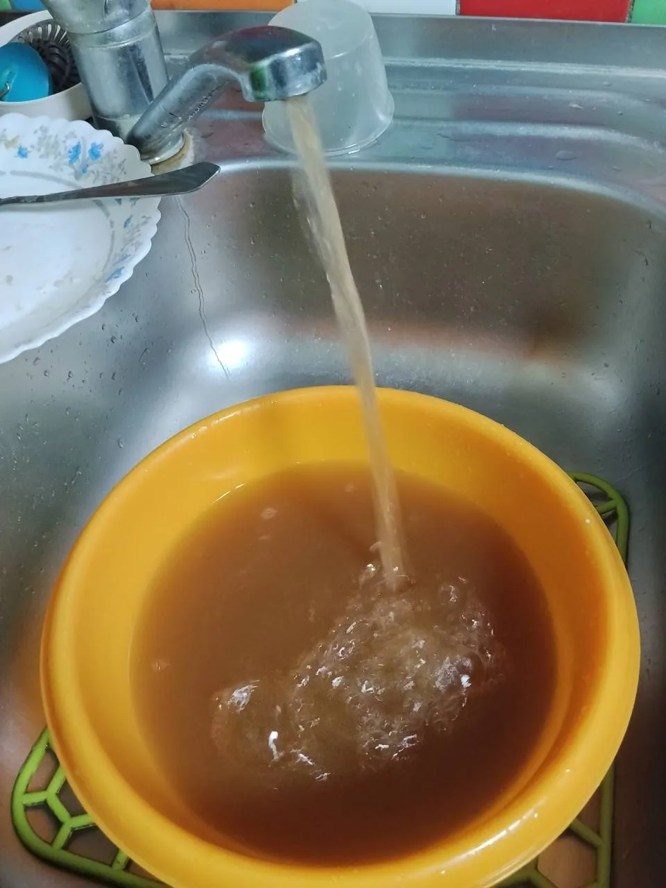 Вот такая вот вода течет🤬