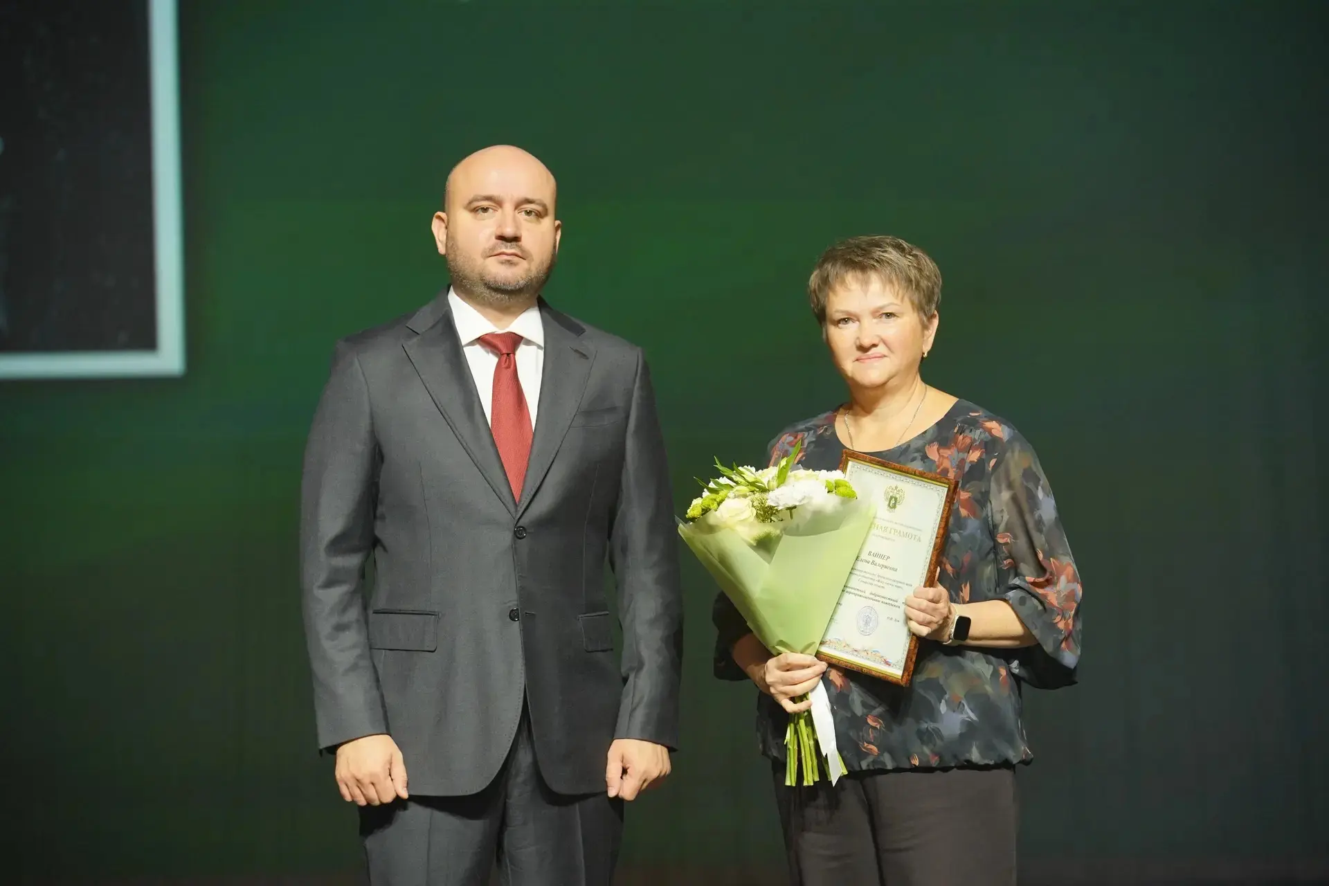 Вячеслав Федорищев поздравил аграриев и ветеранов агропромышленного комплекса с Днем ра...