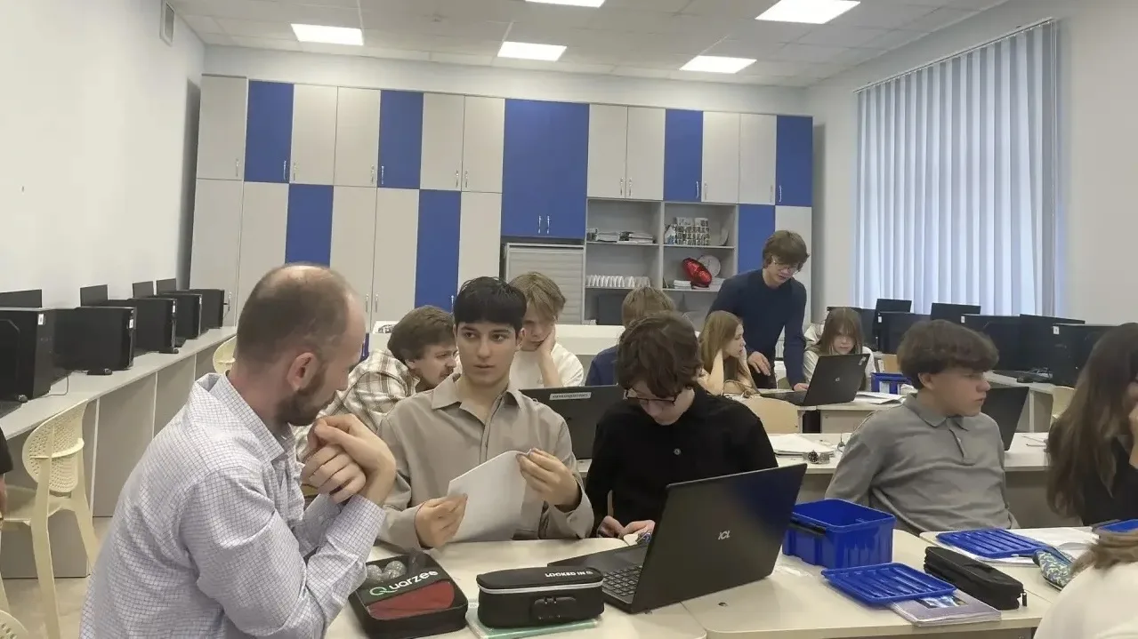 В ФТШ для московских педагогов провели открытые уроки
