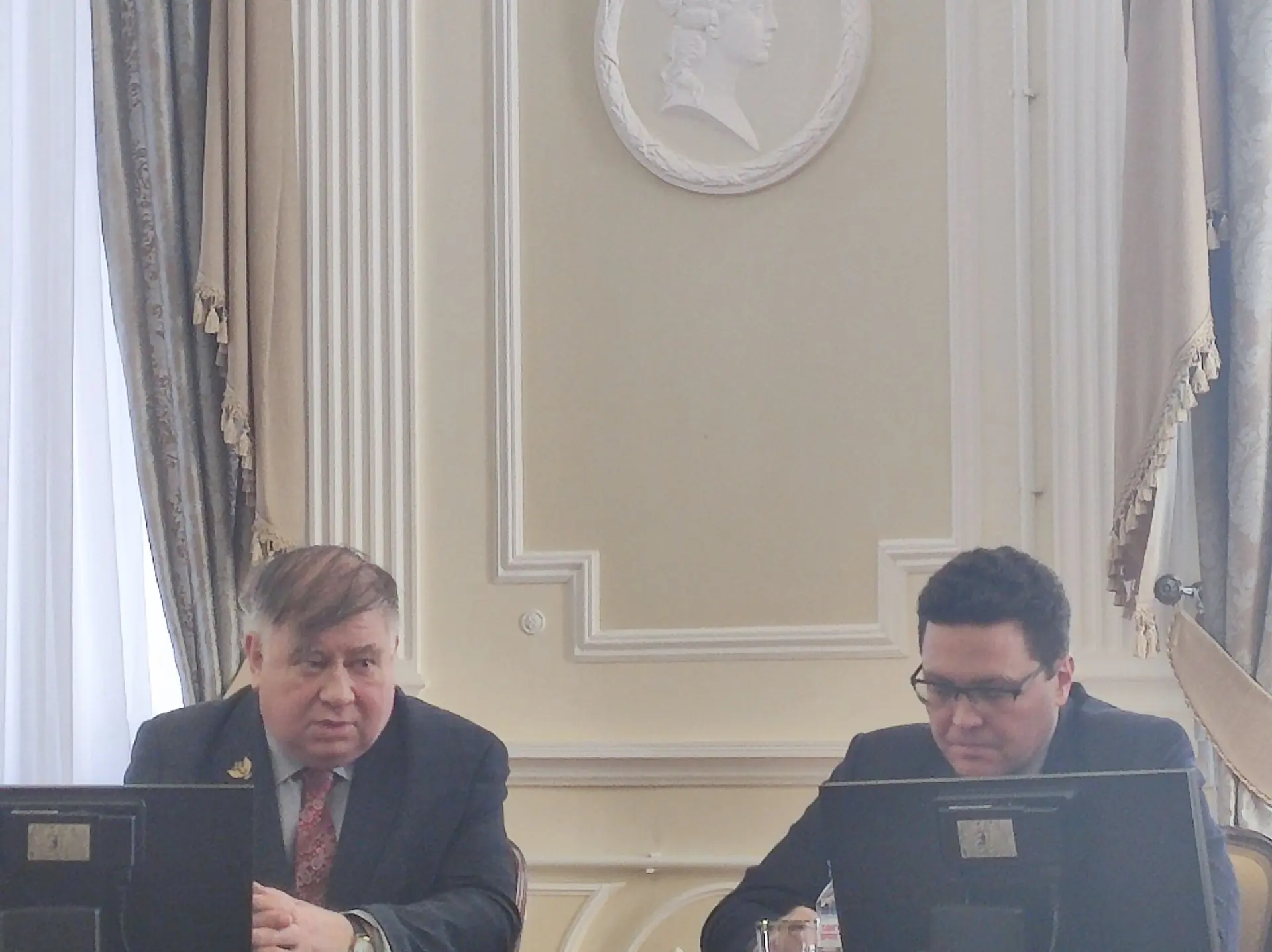 3 октября в Павловском зале состоялась встреча профессорско-преподавательского состава ...