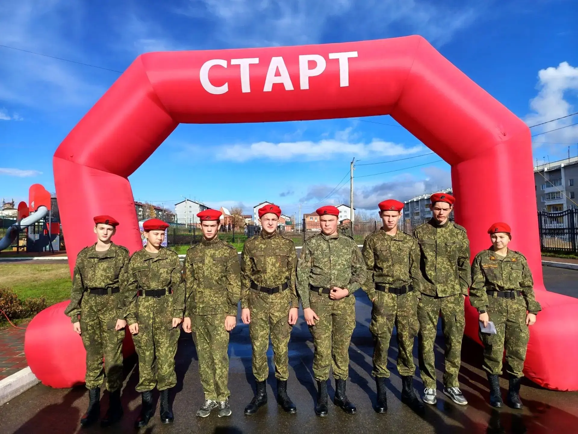 Сегодня прошёл муниципальный этап военно-спортивной игры "Орлёнок". Ребята прошли полос...