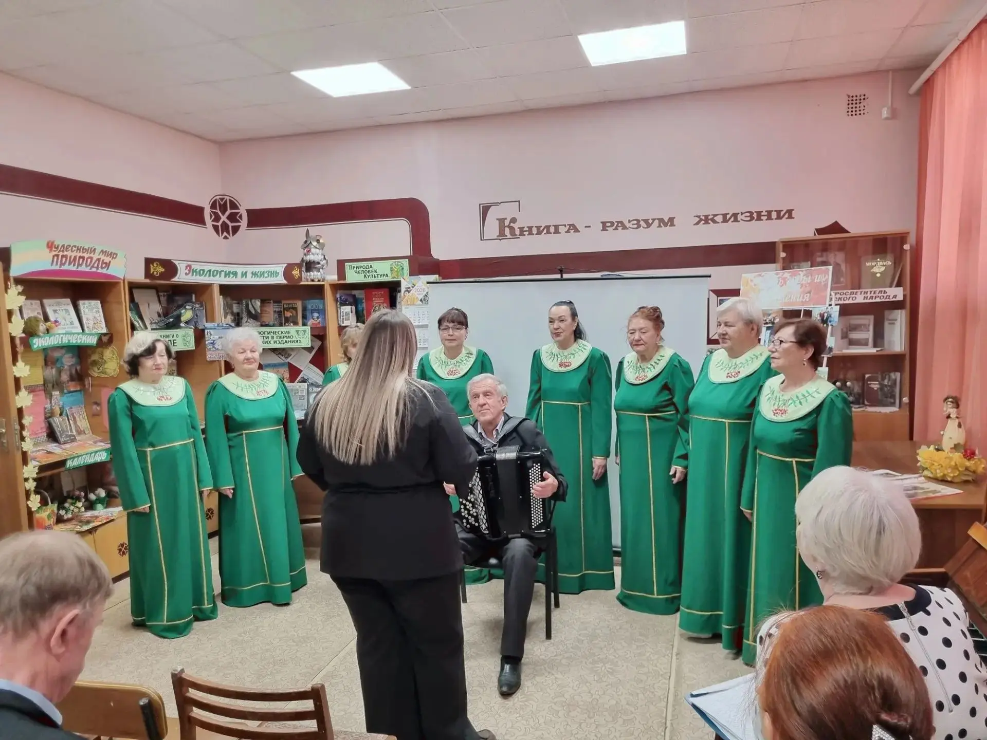 Сквозь годы и поколения