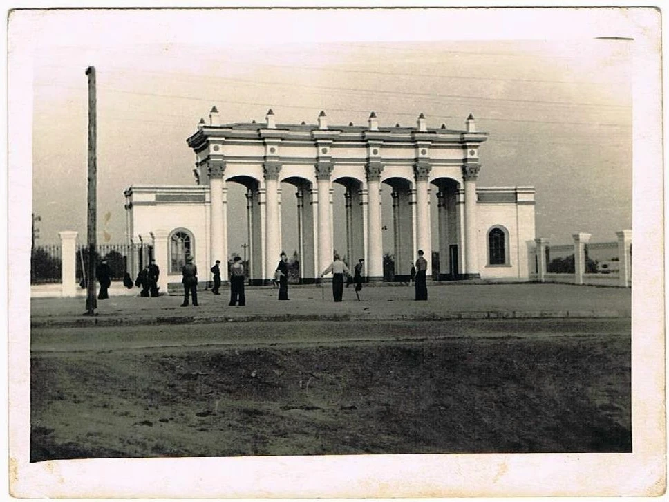 Енакиево. Парк имени Н.А. Вознесенского, 1955 год.