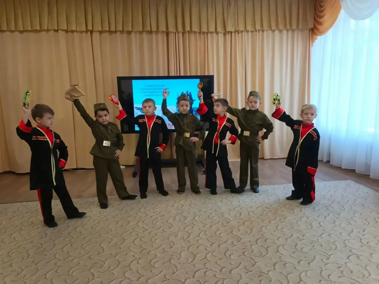 В старшей и подготовительной группе прошло спортивно-тематическое мероприятие приурочен...