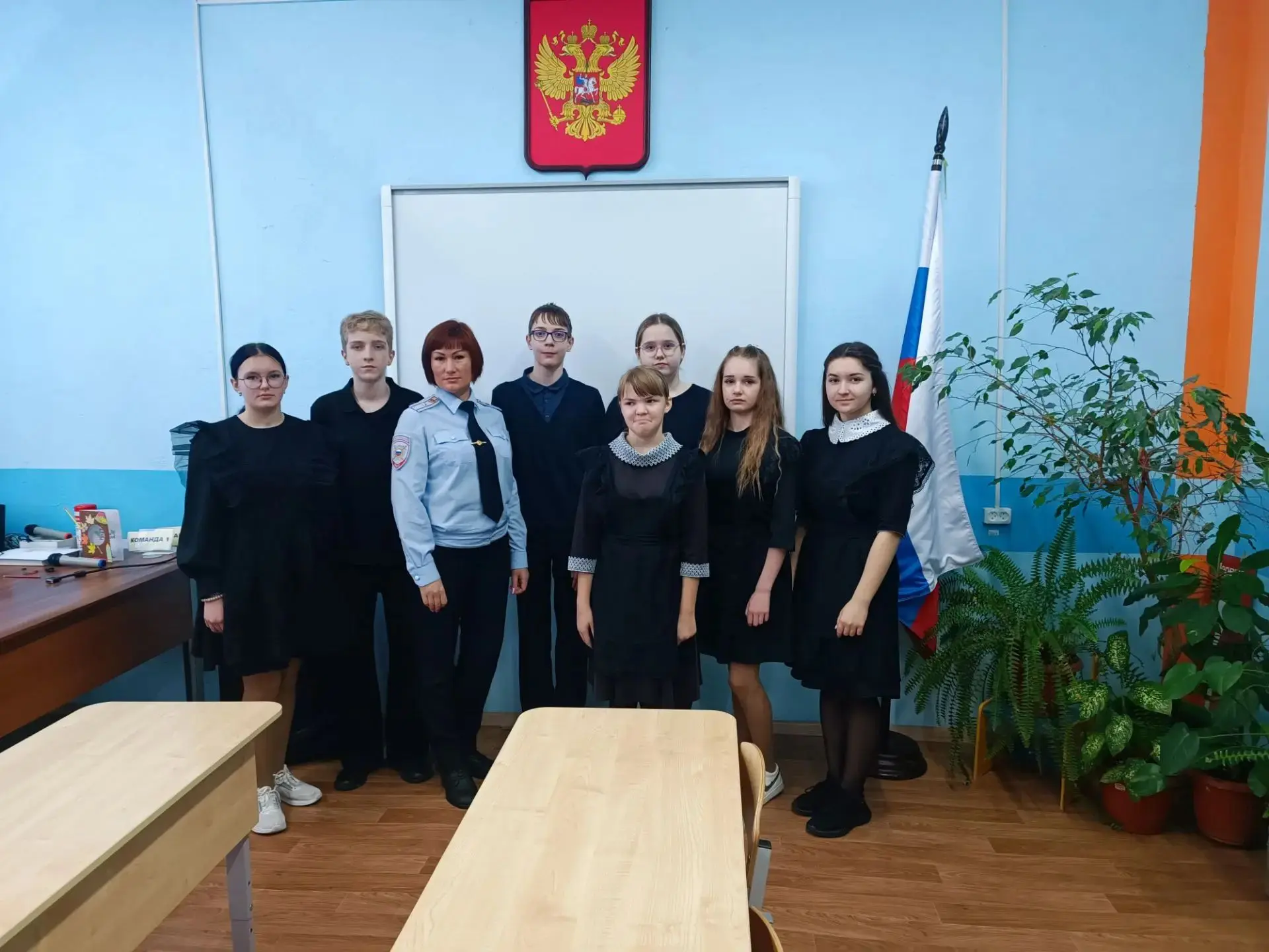 Профилактическая беседа обучающихся с инспектором ПДН.