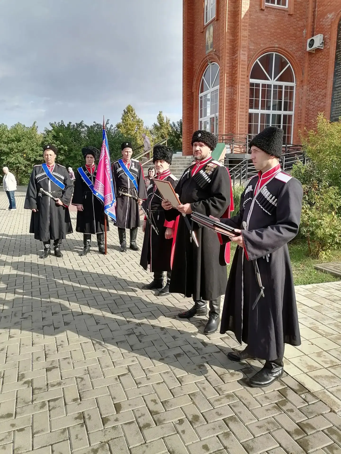 Под Покровом Пресвятой Богородицы: казаки Гулькевичского района встретили православный ...