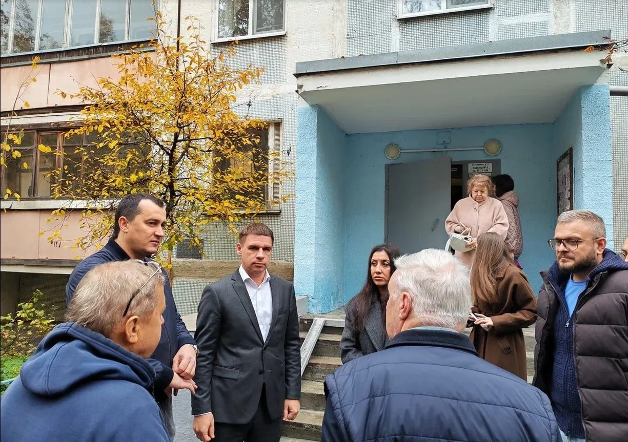 🏠 Подъезды многоквартирных домов в различных муниципалитетах Подмосковья становятся кр...