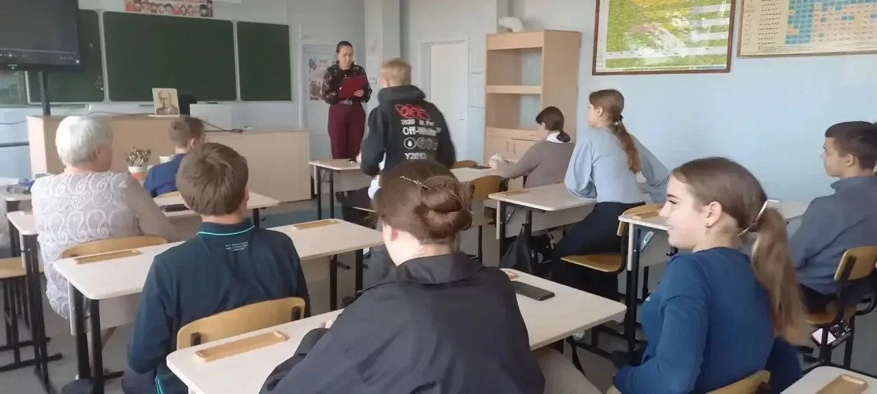 🌾 Музыка, кисть, осень… Волшебное сочетание, которое ожило в стенах школ Куйтунского р...
