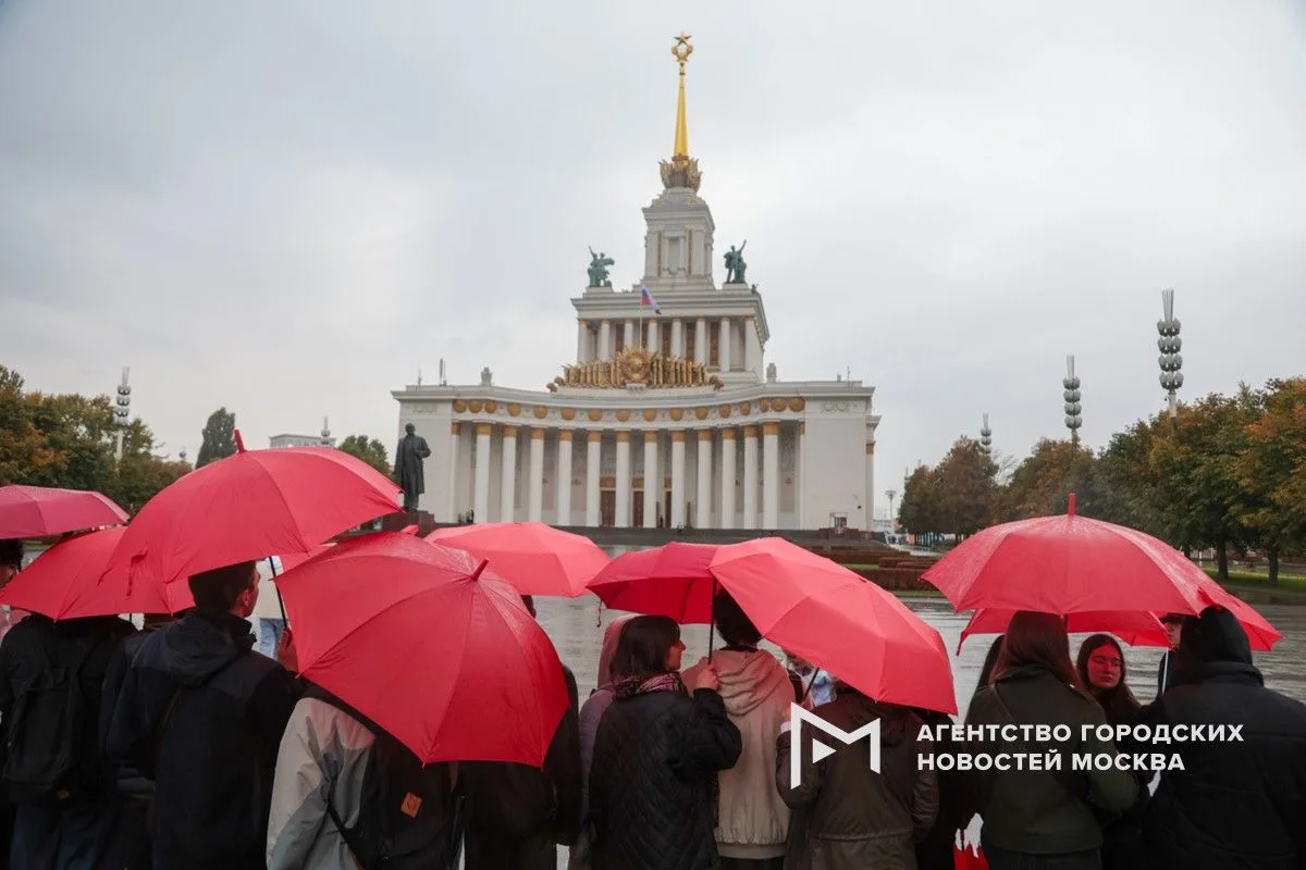 Дожди разной интенсивности ожидаются в Москве с 13 по 15 октября, зато к выходным осадк...