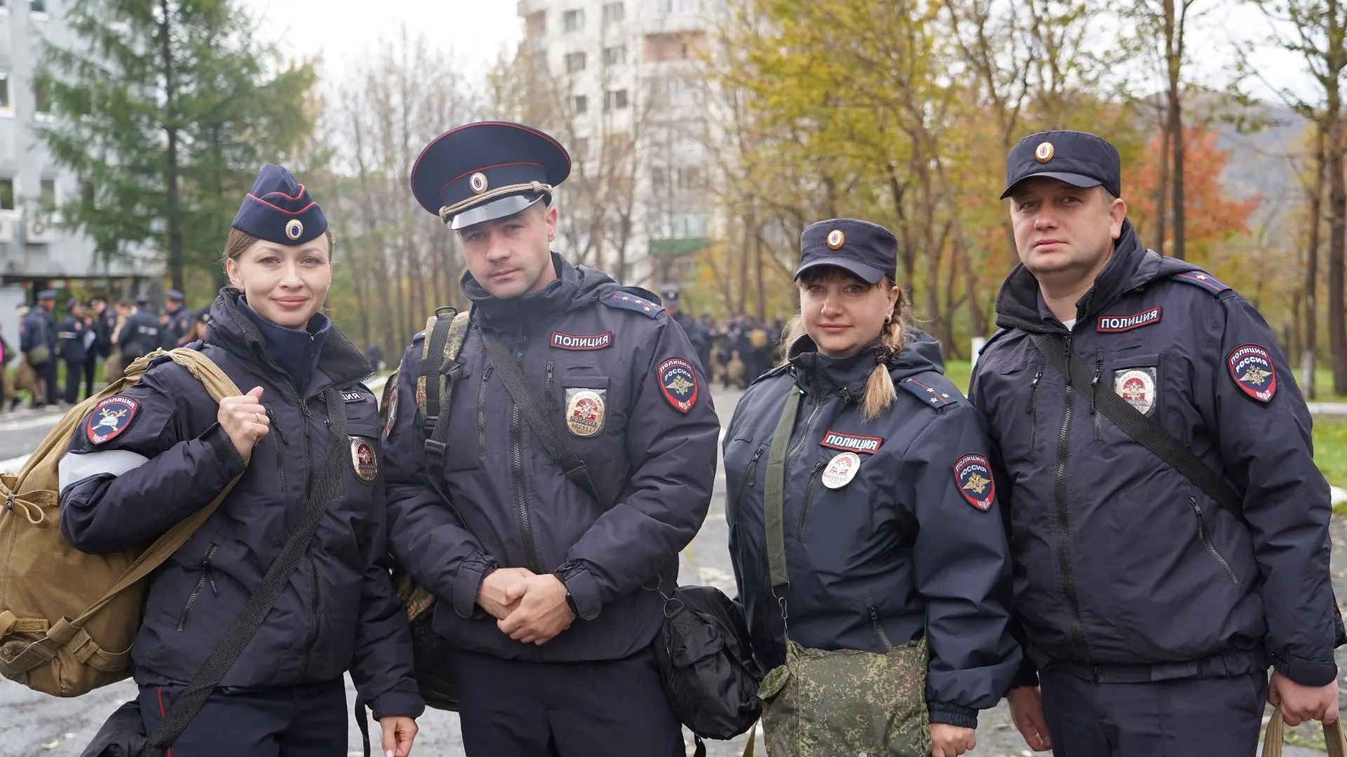 Сотрудники Госавтоинспекции УМВД России по Камчатскому краю желают жителям и гостям пол...