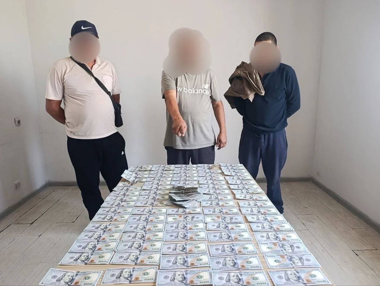 На границе Узбекистана с Кыргызстаном обнаружили незадекларированные $34 тыс.