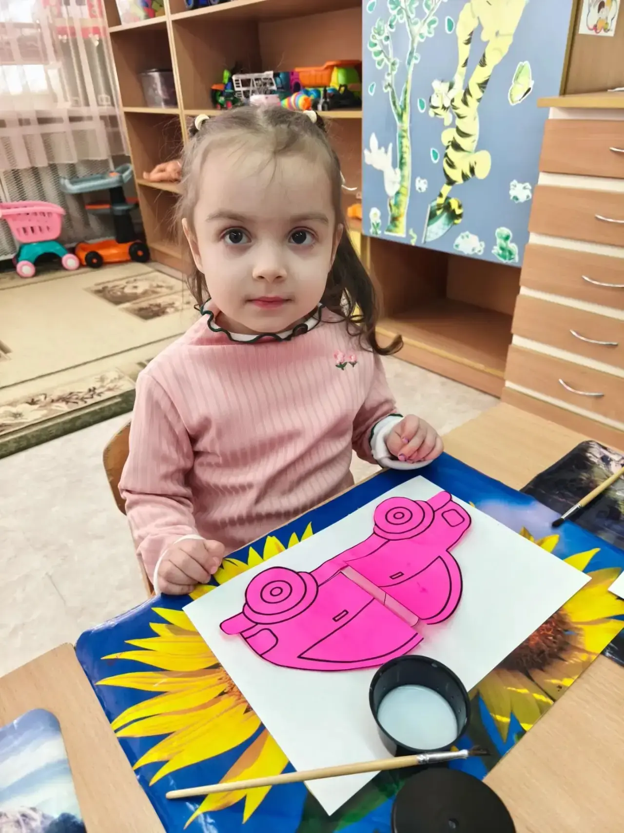 Бип-бип! Наше первое авто: занятие по аппликации «Машина» в младшей группе.