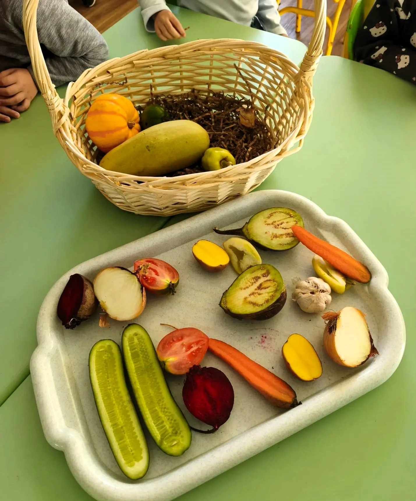 🍅🥒 Что растёт на огороде? Познаём мир вместе с «Добрыми играми»! 🥕🧅