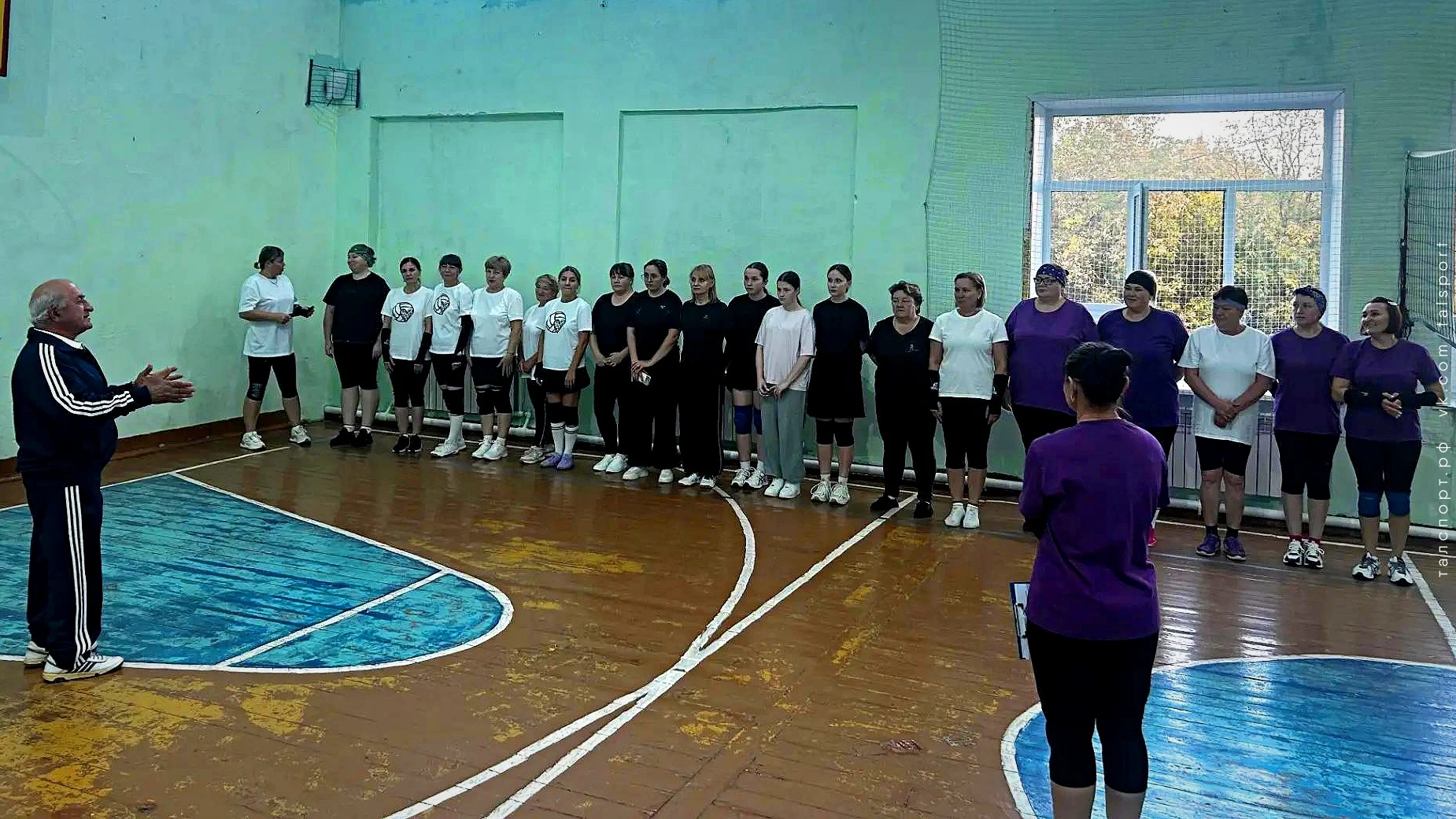 🎉🏐Когда спорт объединяет: волейбольный праздник в Яровской школе!