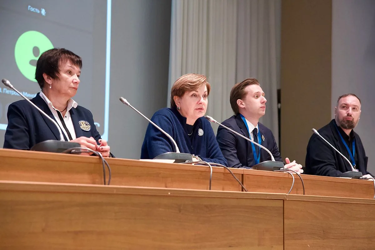 150 преподавателей вузов Северо‑Запада обсудили опыт преподавания курса «Основы российс...