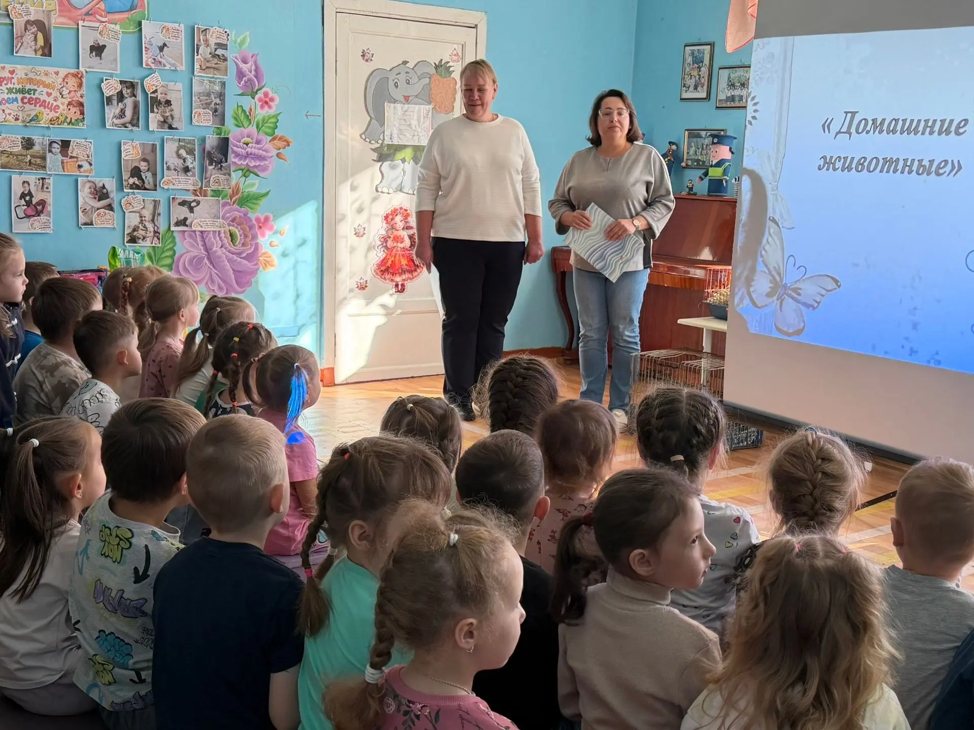 «Знакомство с профессией: в гостях у старших групп побывали ветеринары!» 🐶🐱👩‍⚕️
