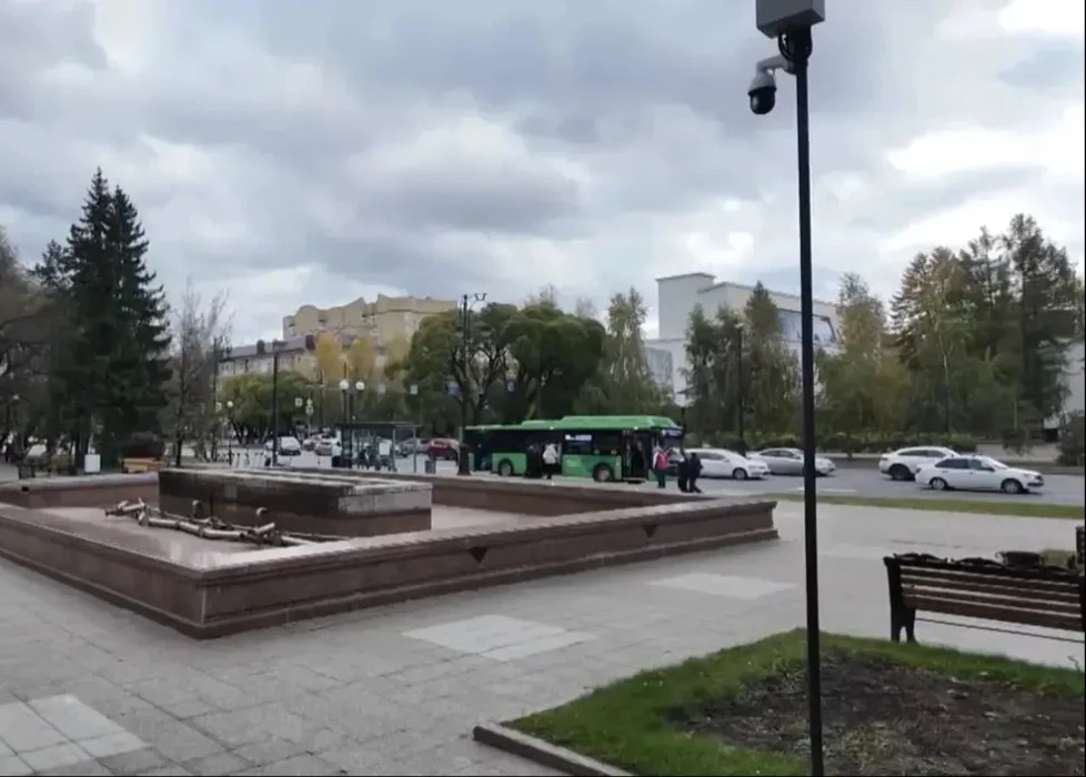 В Тюмени начали консервацию фонтанов. Специалисты готовят оборудование к зиме, чтобы в ...
