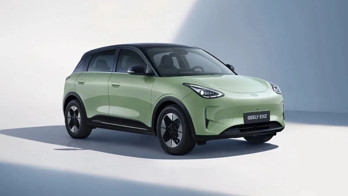 Geely EX2: самый продаваемый автомобиль Китая едет в Россию официально