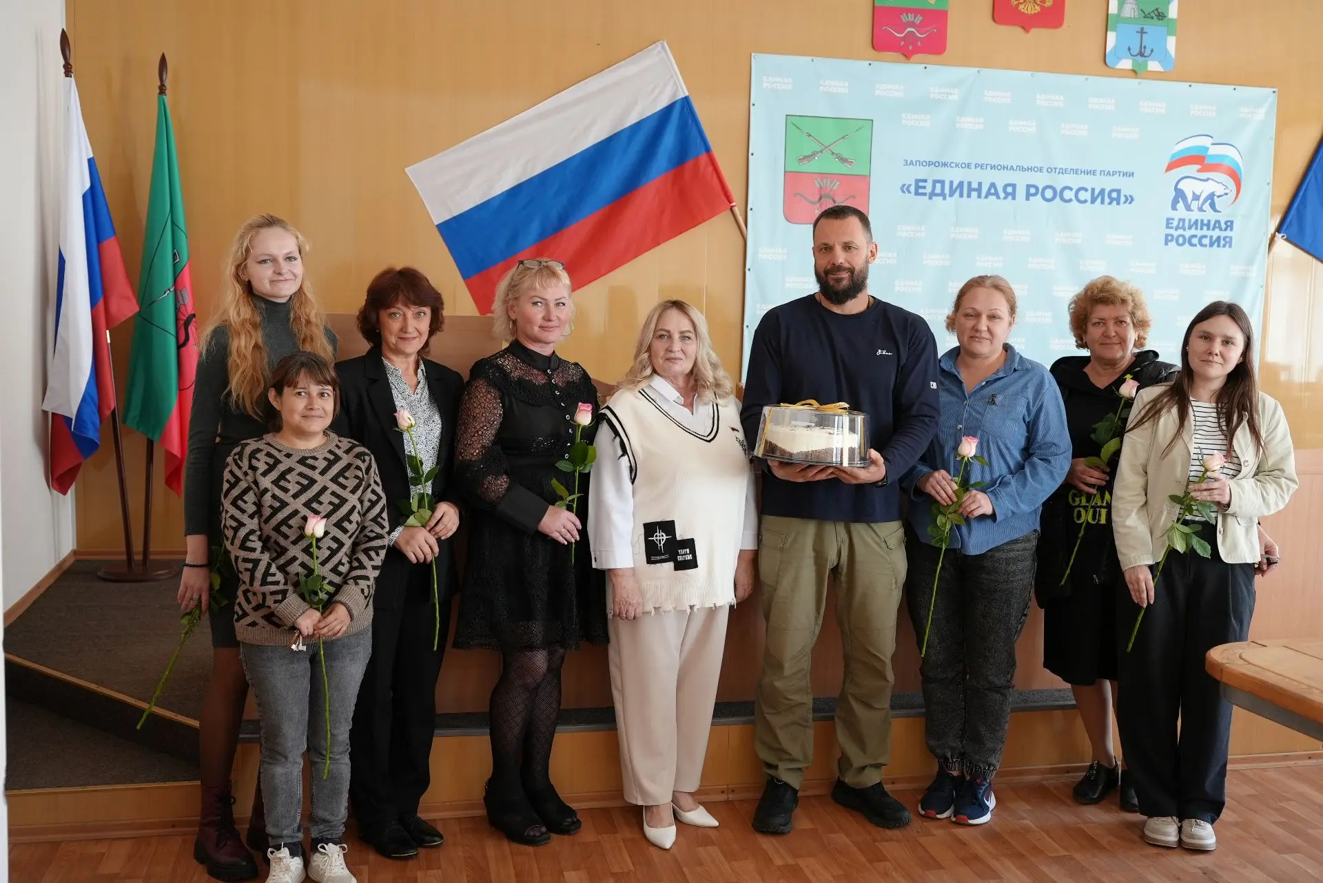 Алексей Кичигин и Светлана Грищенко поздравили работников кадровых служб округа