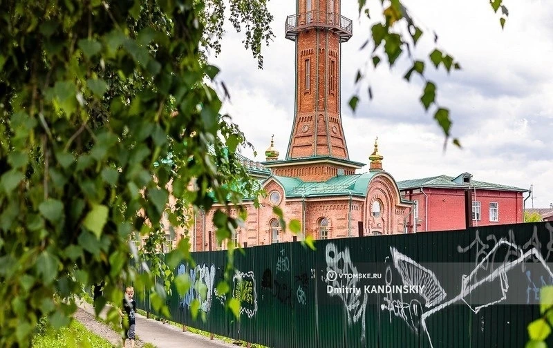 Суд признал законным отказ в строительстве трех домов в Татарской слободе
