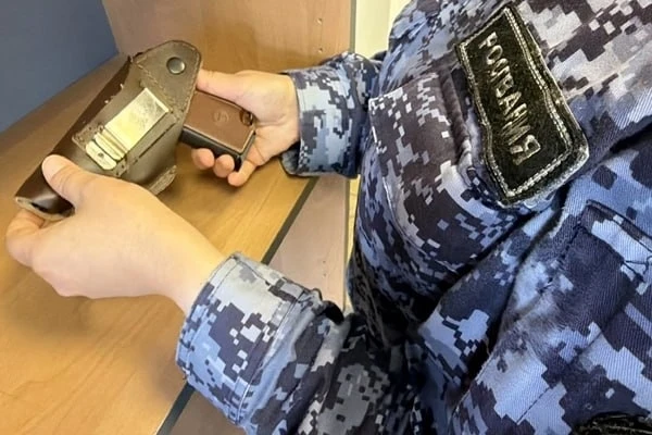 Хранили ружья вне сейфа: на Сахалине выявили нарушения у владельцев оружия