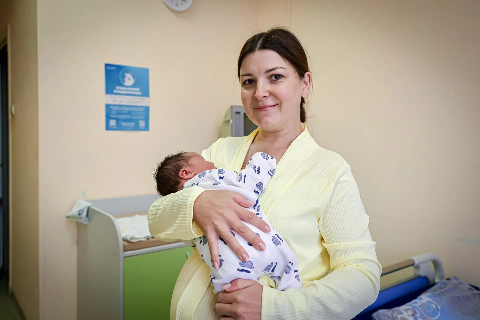 С начала года в Клинском роддоме появились на свет 922 малыша: 514 мальчиков и 408 дево...