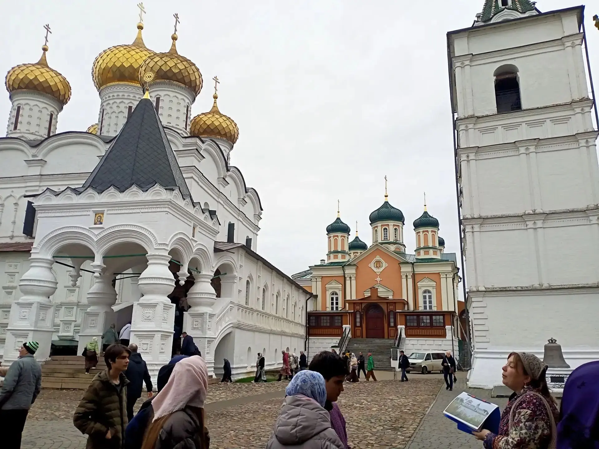 📜 Экскурсия в Свято‑Троицкий Ипатьевский мужской монастырь: к 700‑летию обители