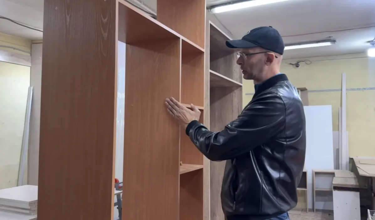 Учащиеся нашей школы посетили экскурсию на мебельное производство!