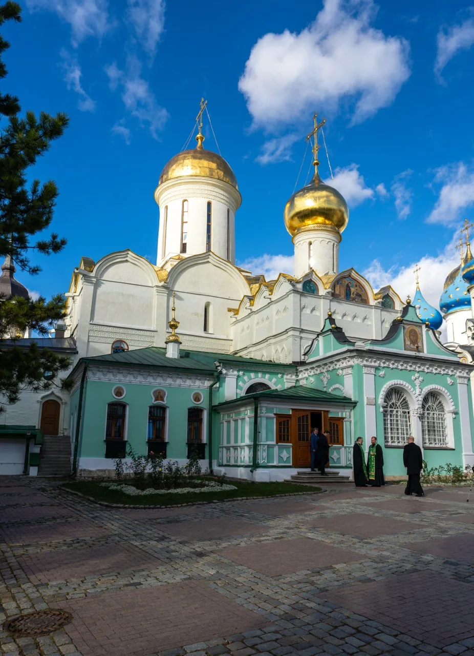 Митрополит Феодосий принял участие во всенощном бдении в канун дня памяти преподобного ...