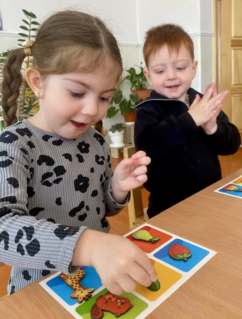 С малышами поиграли в предметное лото! 🎉