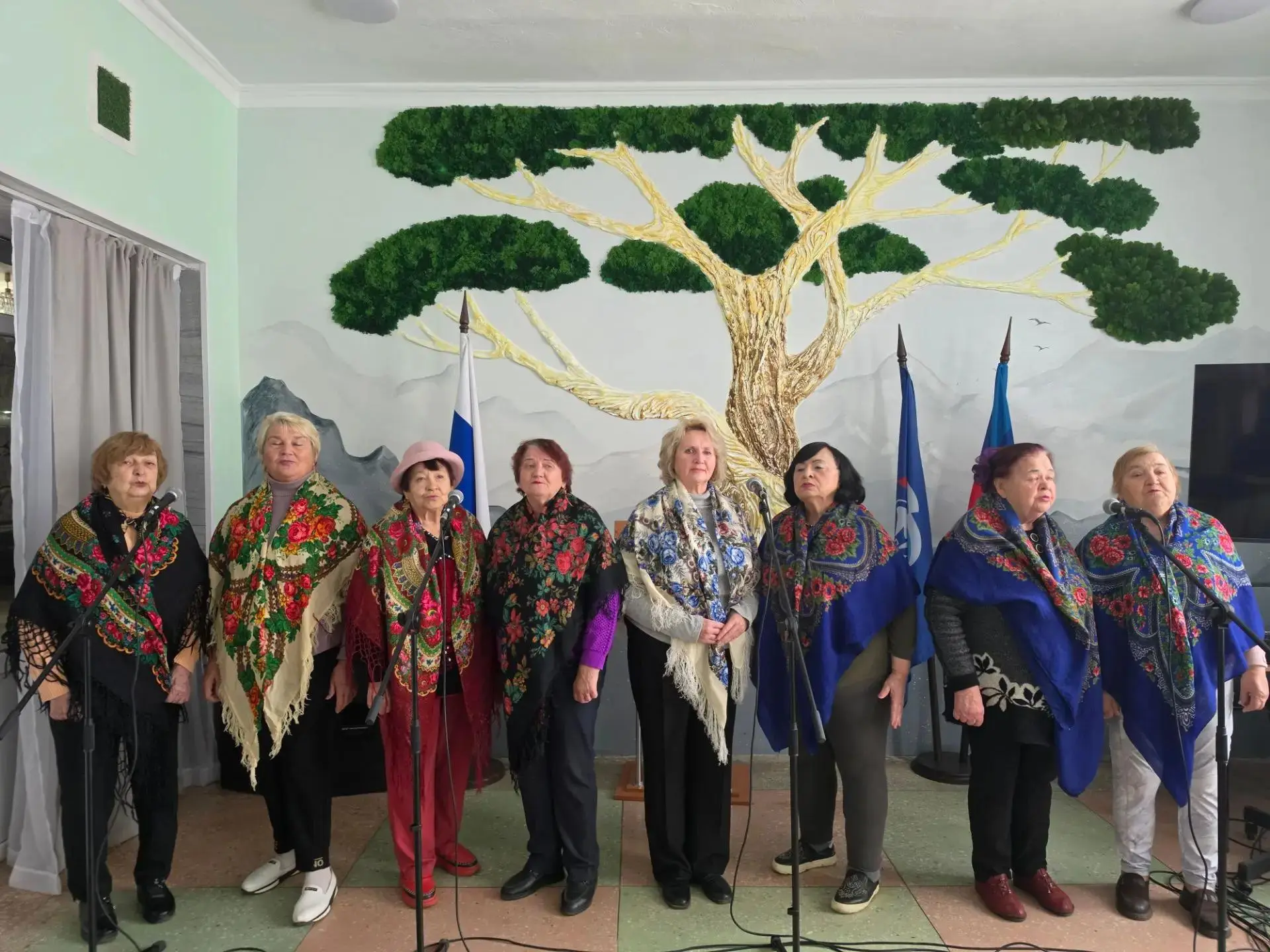 🎙️🎶В МБУ «МДК „Юность“» состоялся тёплый и душевный вечер отдыха внутри творческих ко...