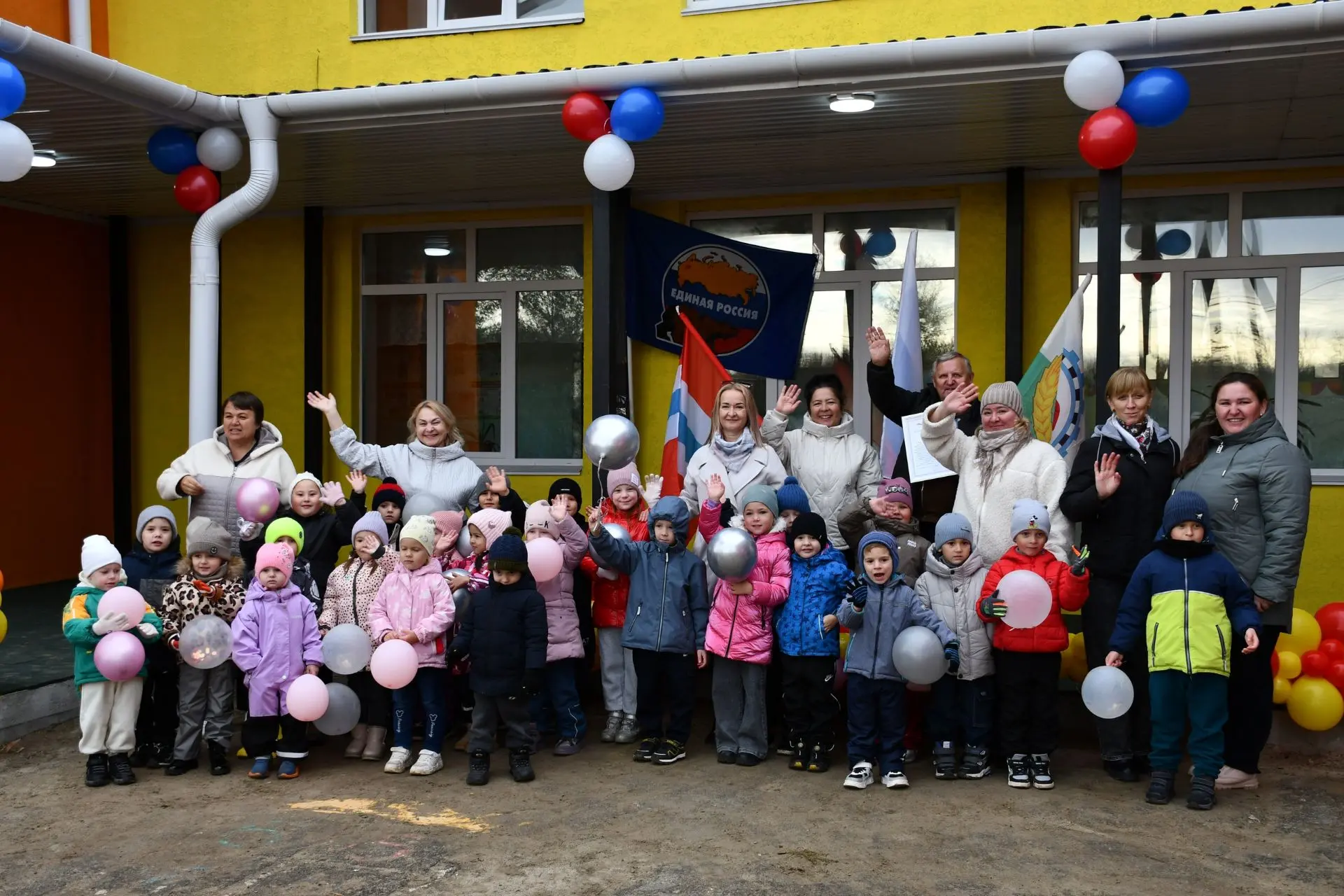 Спасибо всем, кто вложил душу: в Камышловке открыт обновлённый детский сад