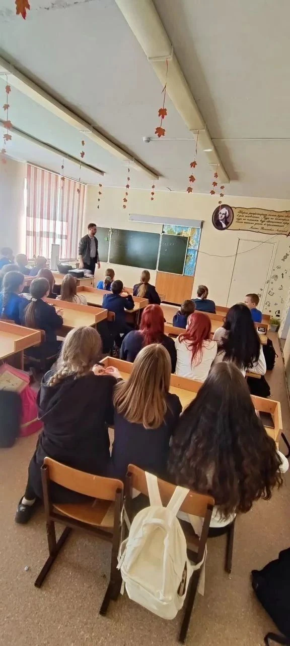 В первой декаде октября были проведены выездные встречи комиссии по делам несовершеннол...