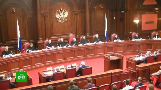 Конституционный суд пока не смог удовлетворить просьбу футболиста Матвея Сафонова о сок...